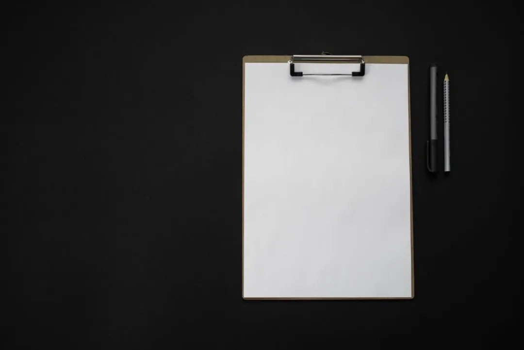 Six-paragraph public comment template structure